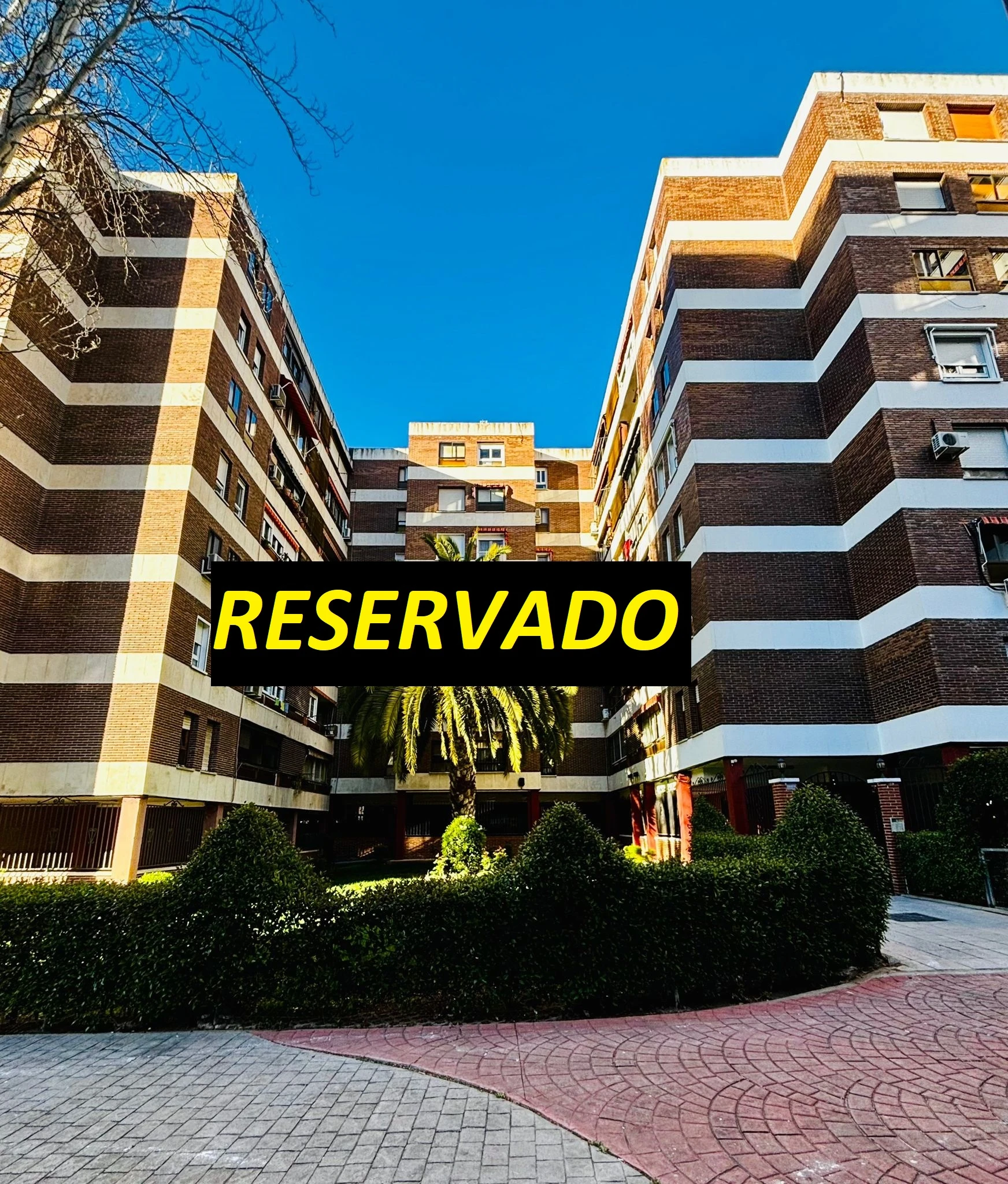 Piso en venta en Paseo del Pireo