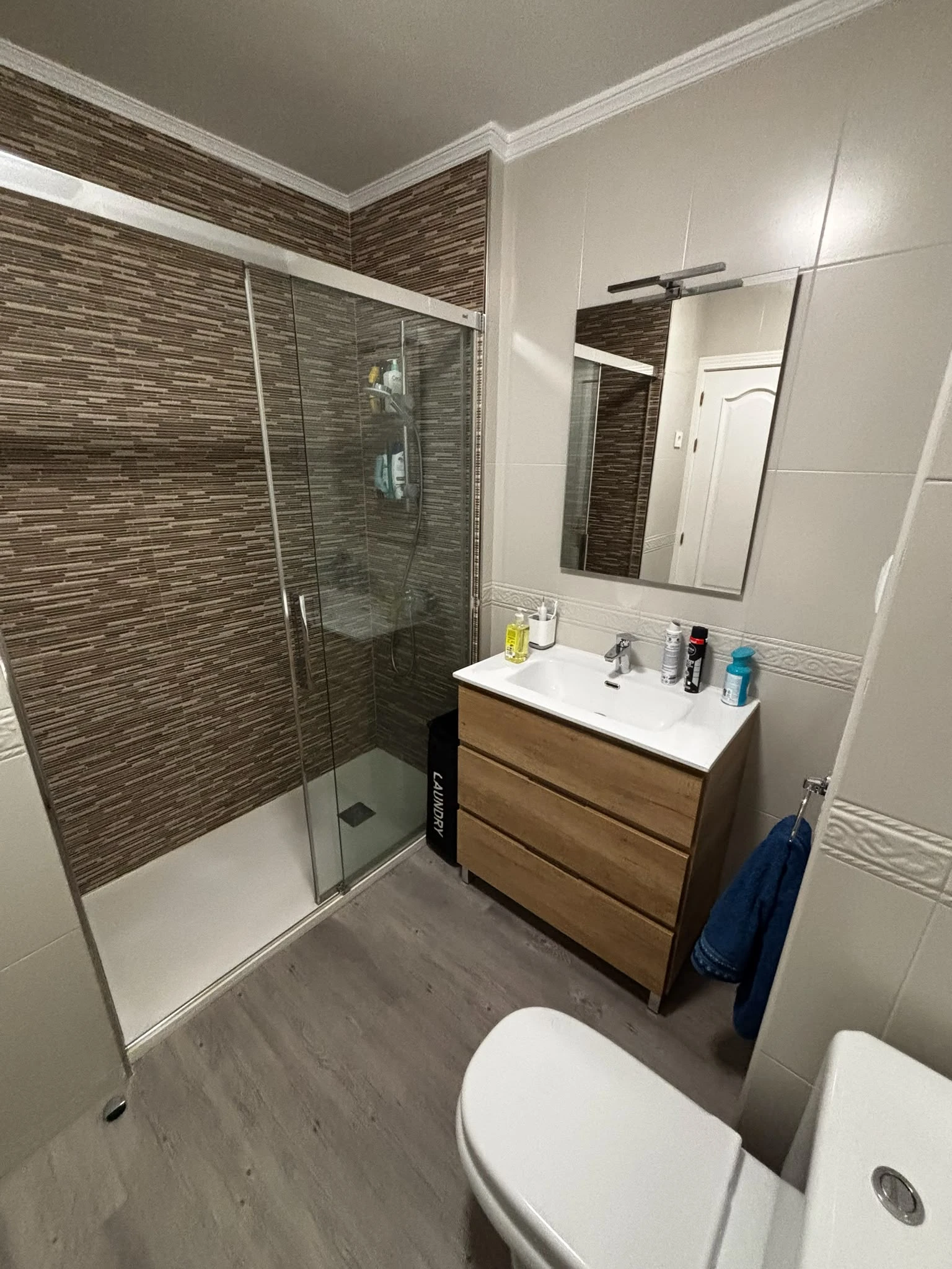 PISO COMPLETAMENTE REFORMADO CON EXCELENTES CALIDADES – EN FUENLABRADA