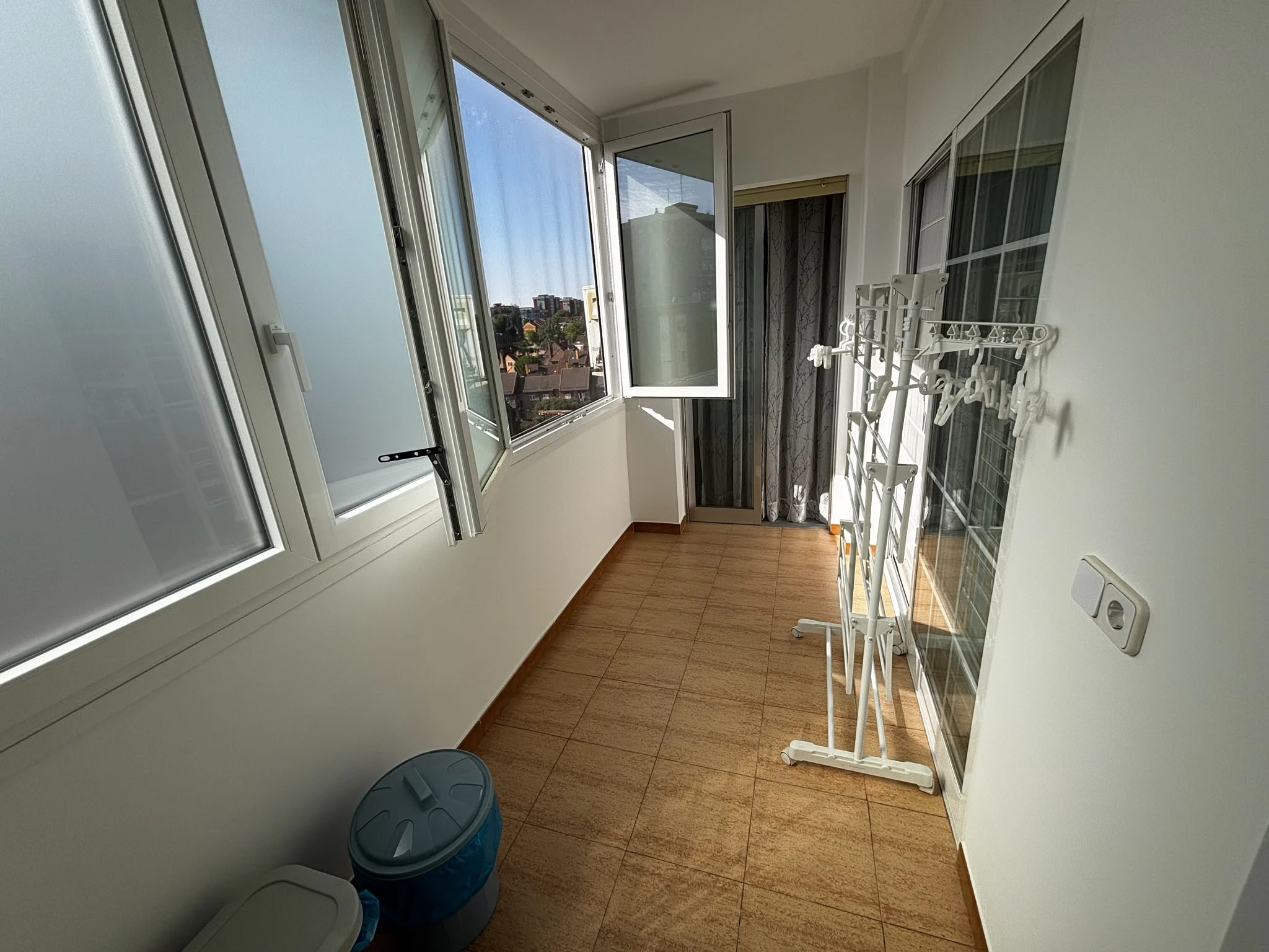 PISO COMPLETAMENTE REFORMADO CON EXCELENTES CALIDADES – EN FUENLABRADA